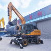 18 ton four-wheel drive wheel excavator