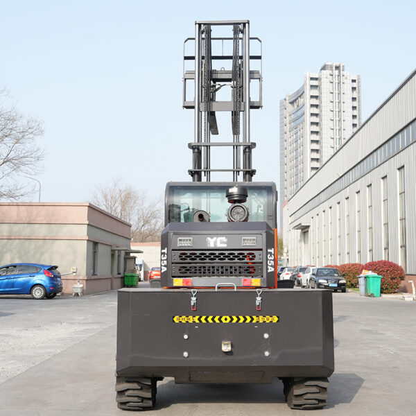 Rough terrain forklift Rough terrain forklift 3.5T